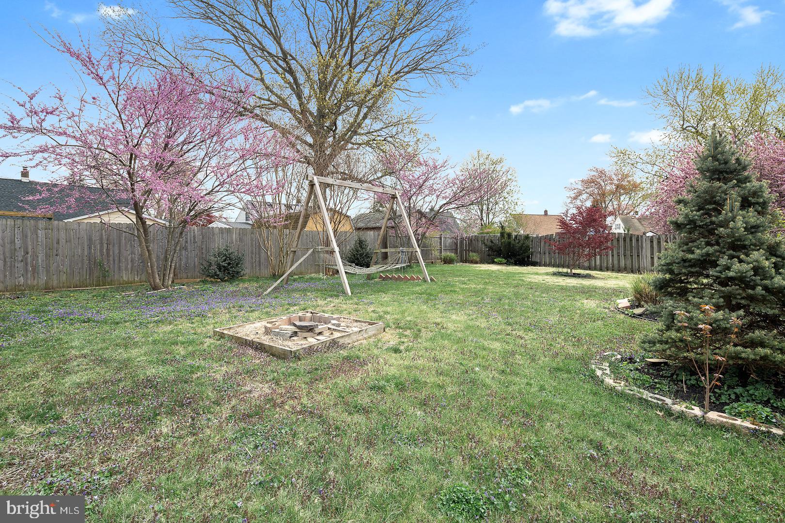 11 Cumberland Road Hamilton, NJ 08690 - Photo 26 of 27 Fully Fenced Yard