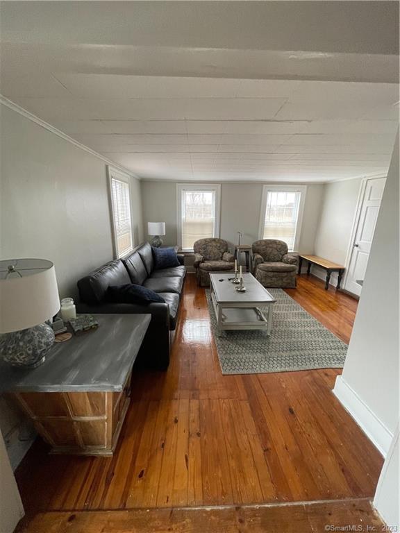 25 South End Road, Unit 2 East Haven, CT 06512 - Photo 6 of 18 a living room with furniture
