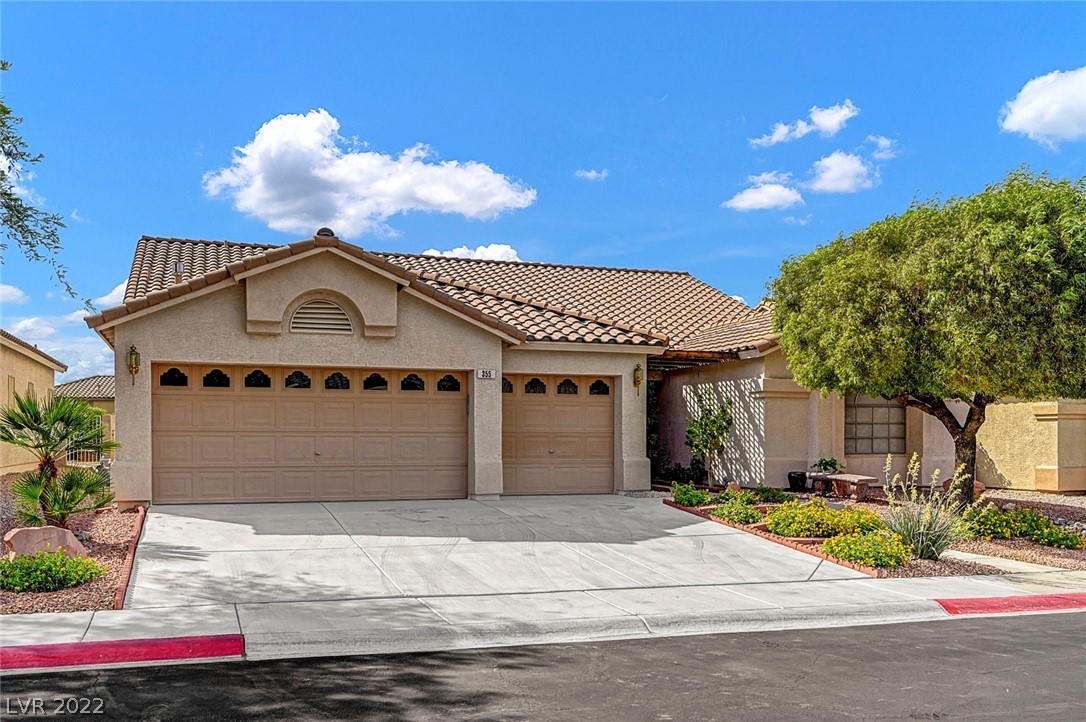 355 Marlin Cove Road Henderson, NV 89012 - Photo 3 of 50 Gallery Image 3