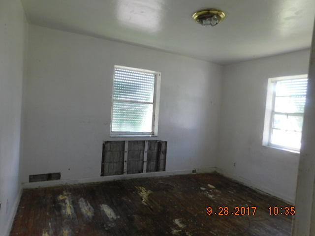 400 West 27th Street Riviera Beach, FL 33404 - Photo 8 of 9 DSCN0193