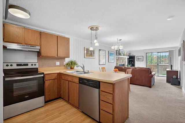 $224,000 | 400-1 Captains Walk Circle, Salem, SC 29676