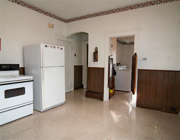54 Bay State Road Melrose, MA 02176 - Photo 8 of 20 Gallery Image 8