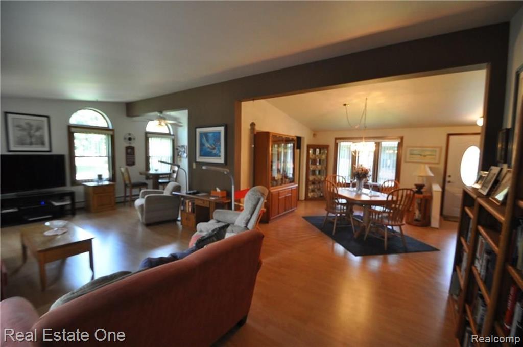 2232 London Bridge Drive Rochester Hills, MI 48307 - Photo 11 of 29