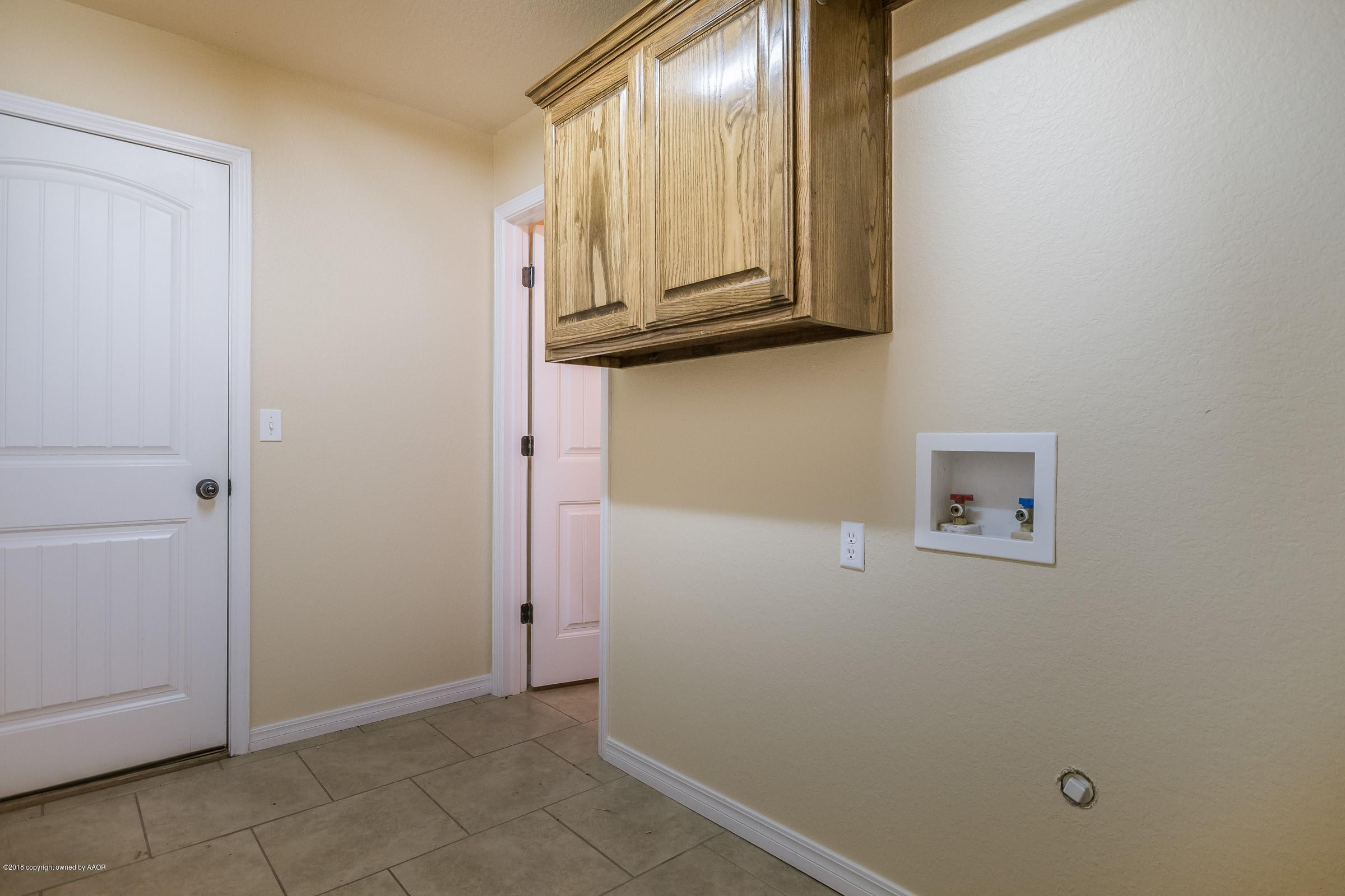 18301 Grasslands Road Amarillo, TX 79124 - Photo 14 of 29 014_Utility Room