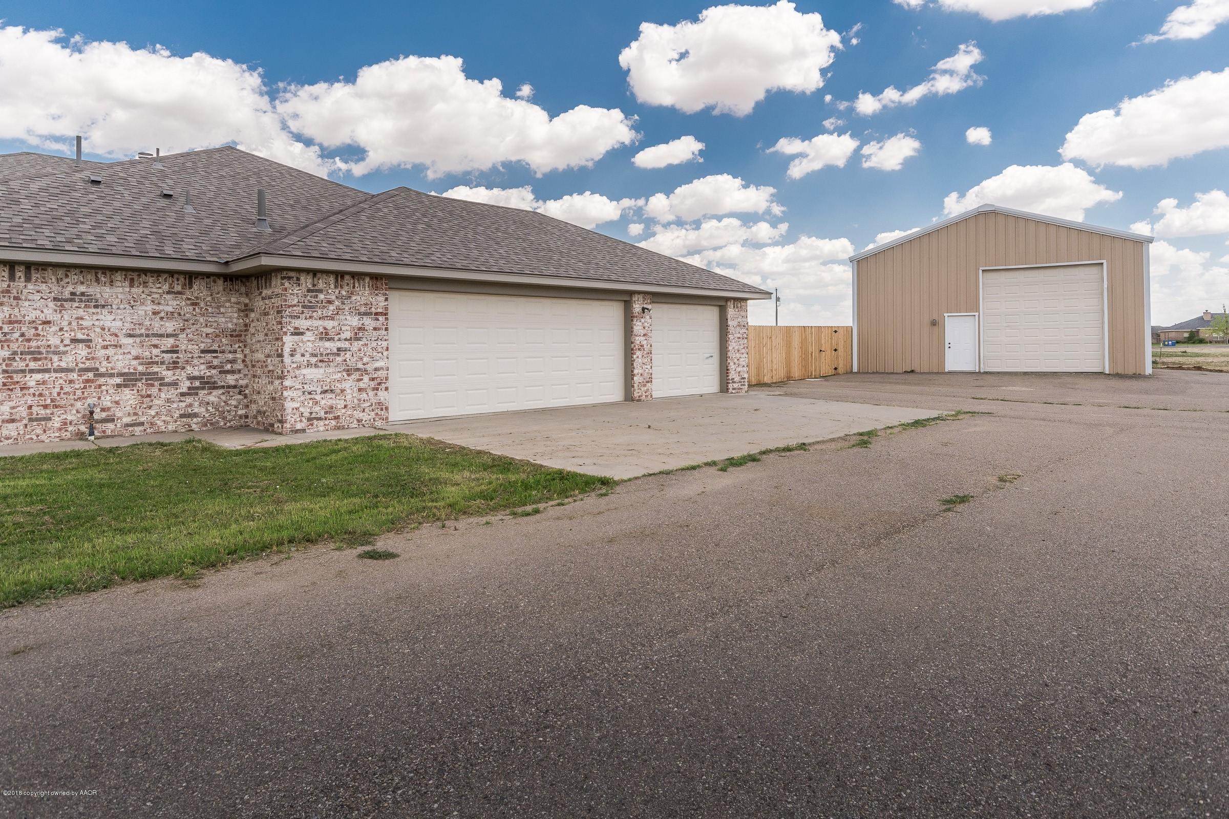 18301 Grasslands Road Amarillo, TX 79124 - Photo 25 of 29 025_Garage