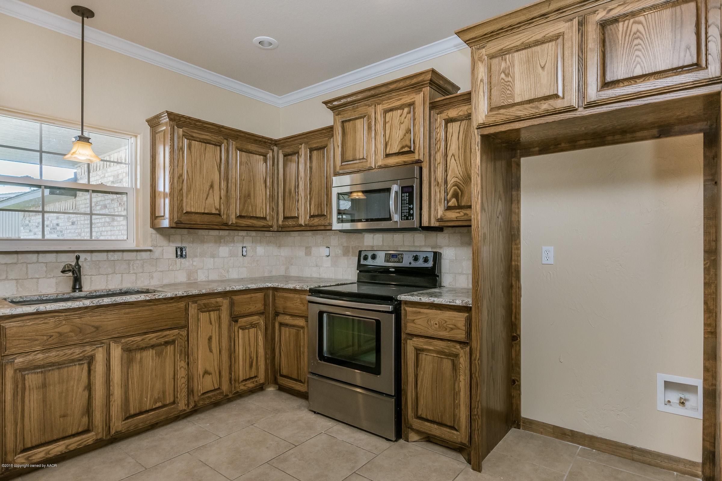 18301 Grasslands Road Amarillo, TX 79124 - Photo 7 of 29 007_Kitchen-2