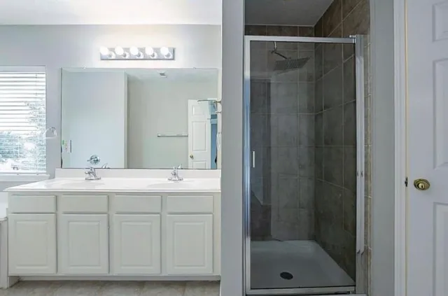 $2,500 | 18102 Spring Run Lane, Richmond, TX 77407