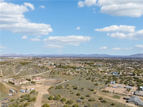 $159,000 | 7971 Outpost Road, Oak Hills, CA 92344