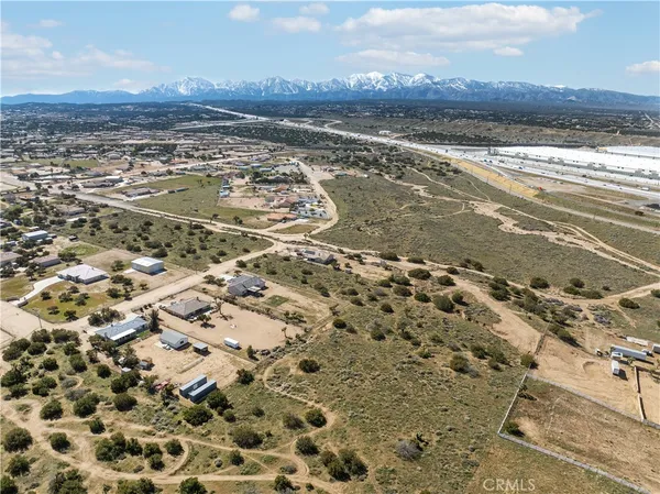 $159,000 | 7971 Outpost Road, Oak Hills, CA 92344