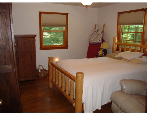 Master Bedroom. Beautiful Hardwood Floors.