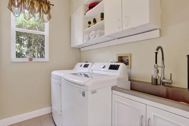 $939,800 | 5340 Northwest 103rd Way, Coral Springs, FL 33076