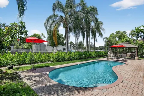 $939,800 | 5340 Northwest 103rd Way, Coral Springs, FL 33076