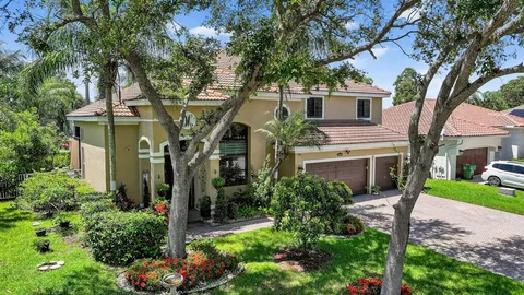 $939,800 | 5340 Northwest 103rd Way, Coral Springs, FL 33076