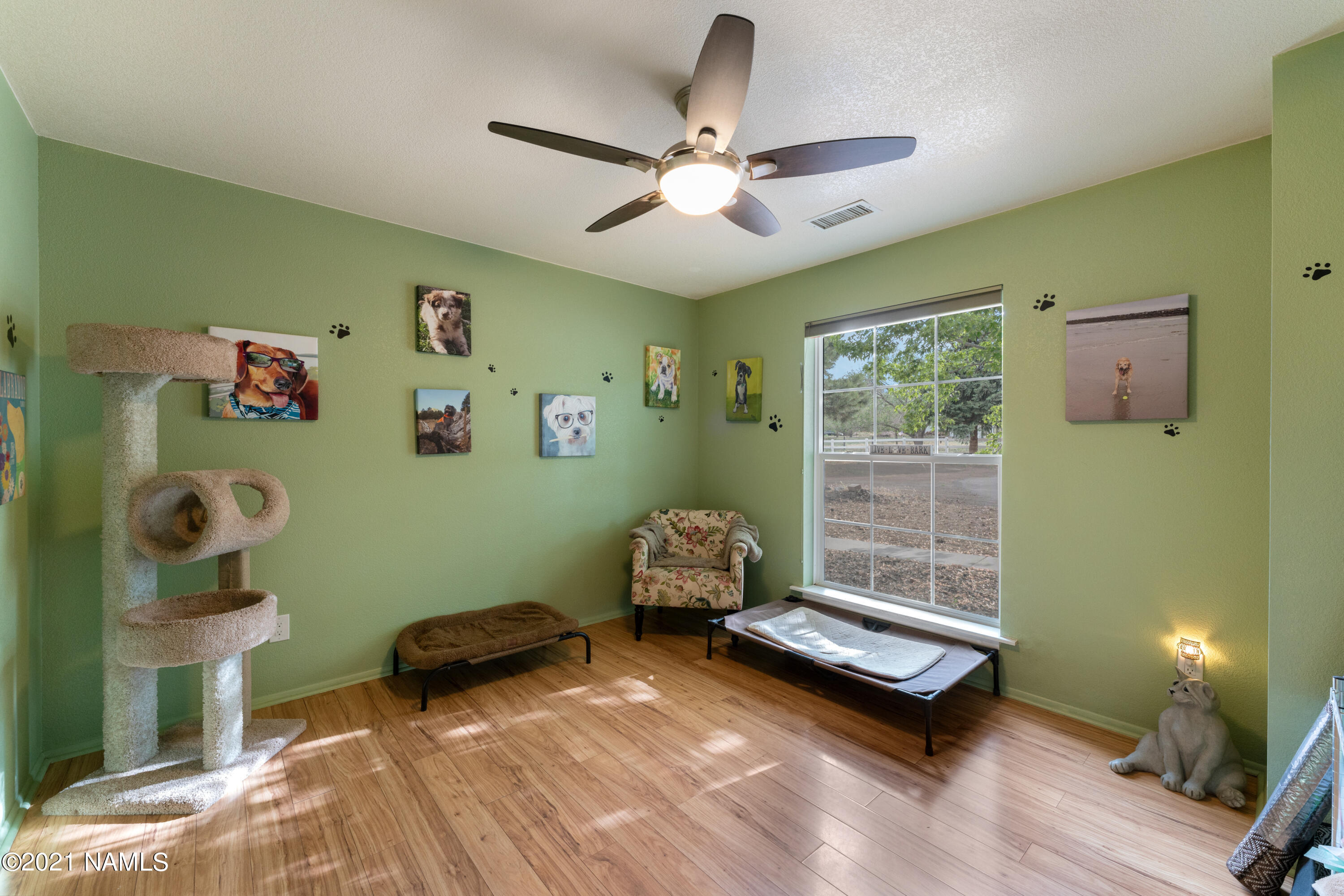 11025 Rodeo Road Flagstaff, AZ 86004 - Photo 12 of 23 Bedroom 3