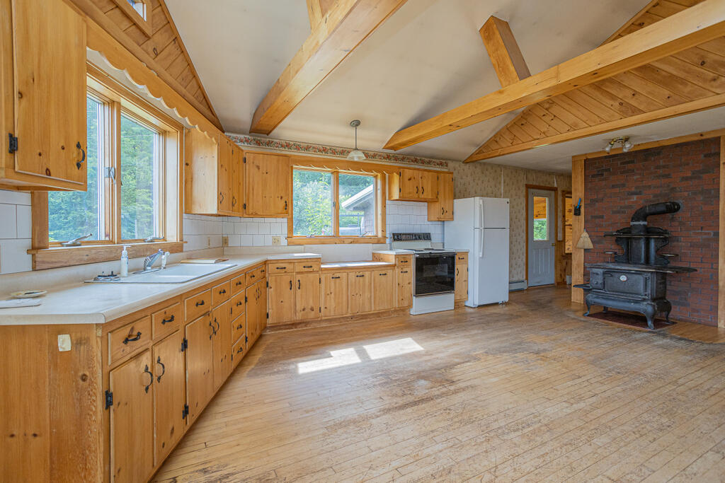 81 Ridge Runner Road Avon, ME 04966 - Photo 6 of 52 sandyriverrealty-11