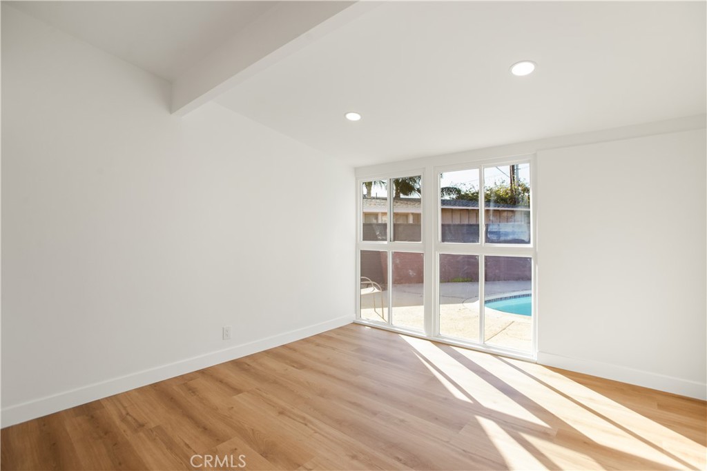 108 Level Place Anaheim, CA 92804 - Photo 18 of 33 Bedroom 2