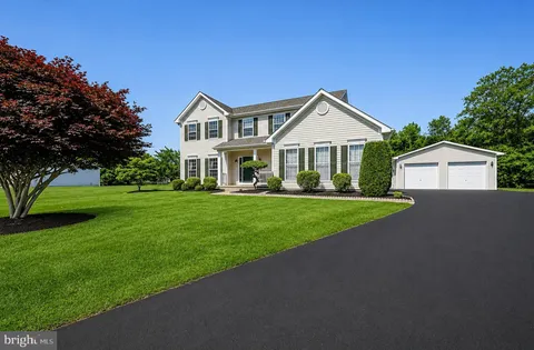 $689,000 | 412 Maplewood Lane, Middletown, DE 19709