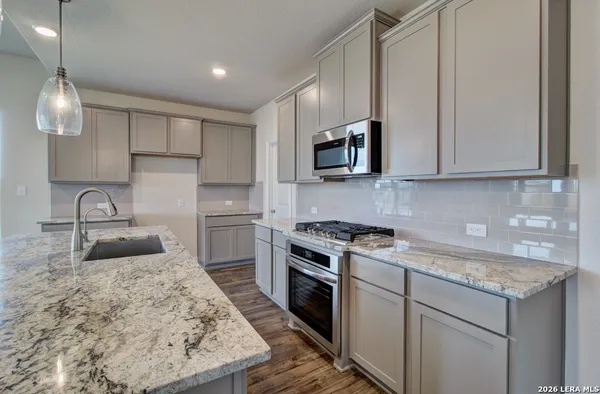 $379,990 | 2129 Shepards Street, Seguin, TX 78155