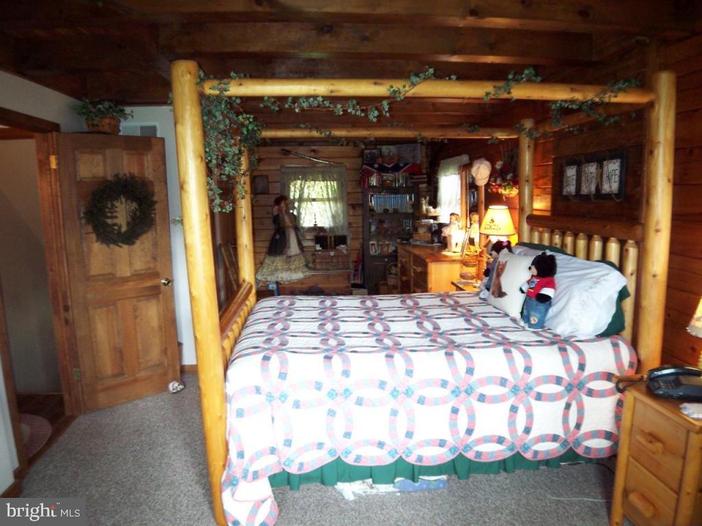 1718 Valley View Road Mount Joy, PA 17552 - Photo 15 of 33