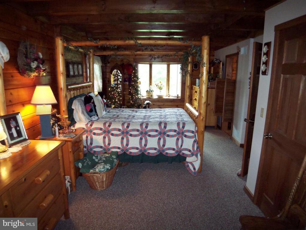 1718 Valley View Road Mount Joy, PA 17552 - Photo 16 of 33
