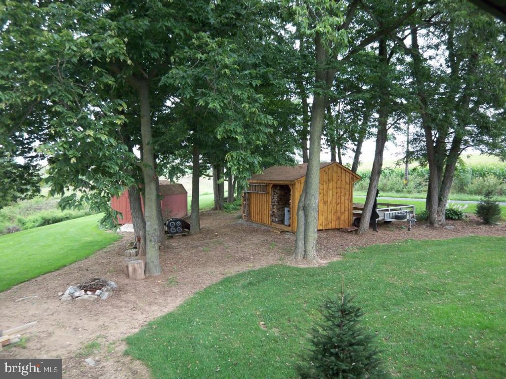 1718 Valley View Road Mount Joy, PA 17552 - Photo 31 of 33