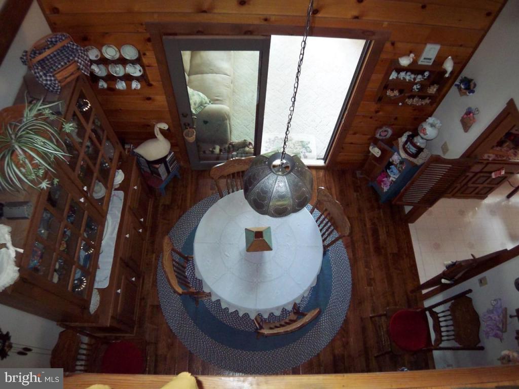 1718 Valley View Road Mount Joy, PA 17552 - Photo 8 of 33