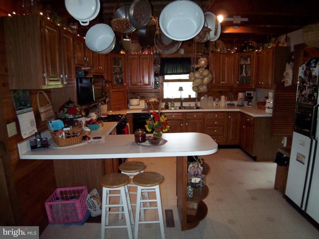 1718 Valley View Road Mount Joy, PA 17552 - Photo 9 of 33