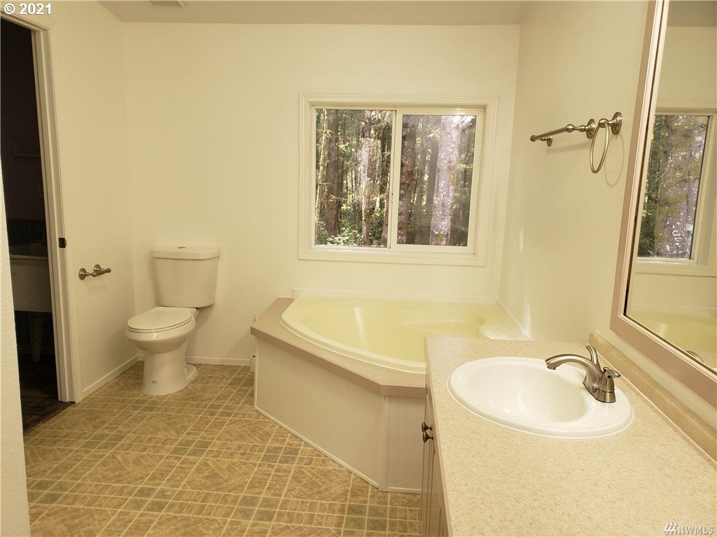 1911 Cranberry Road Long Beach, WA 98631 - Photo 14 of 27 Gallery Image 14