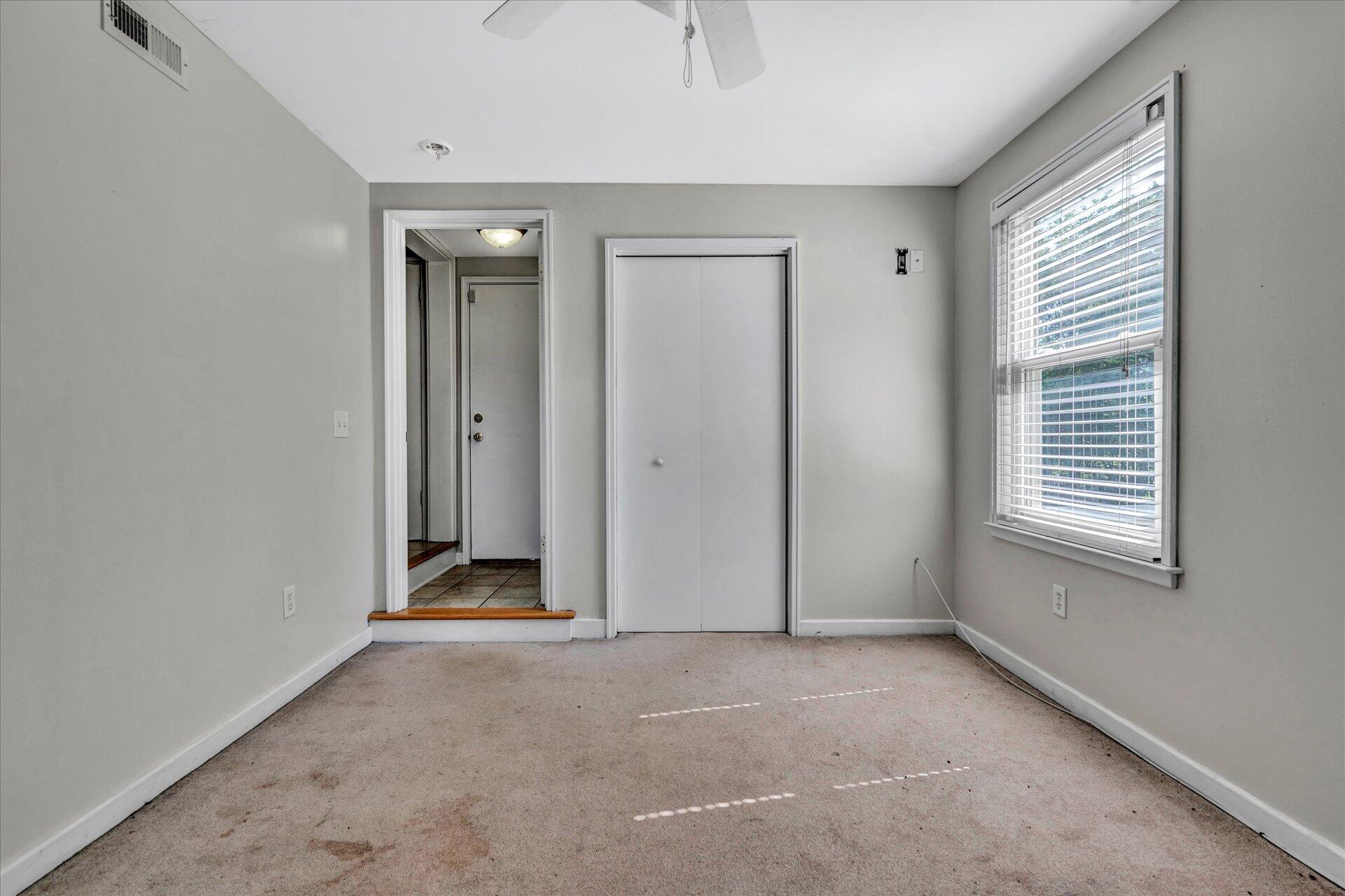 2807 McVitty Road Southwest Roanoke, VA 24018 - Photo 17 of 35 17-DSC2457