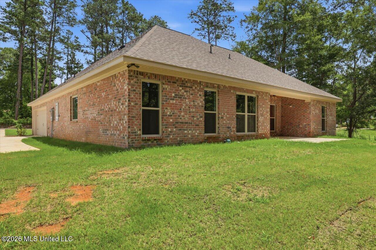 225 Walter Jones Road Mendenhall, MS 39114 - Photo 35 of 35 69-225 Walter Jones Rd _ Hometoursms.com