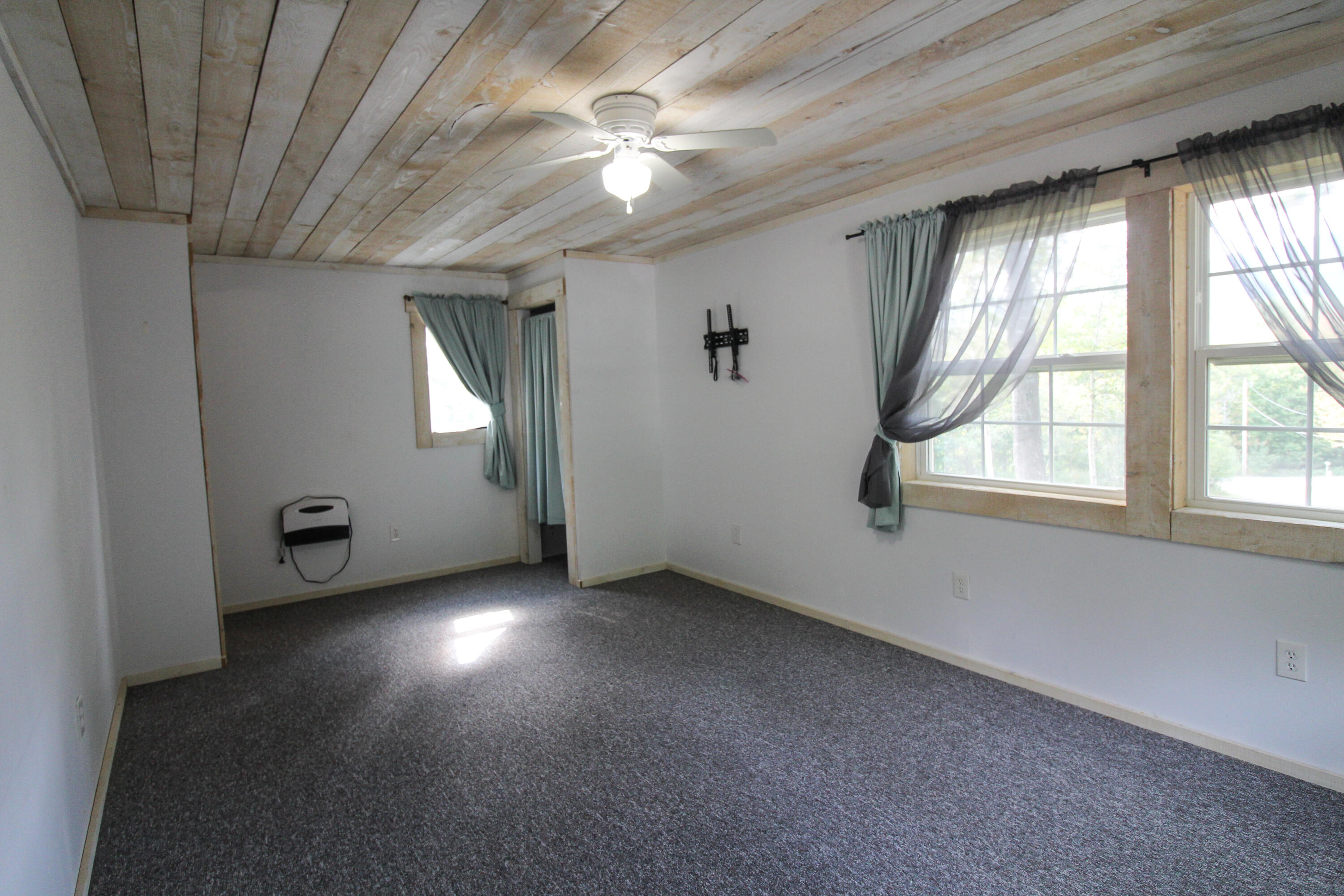 516 Flat Road Bethel, ME 04217 - Photo 13 of 57 IMG_4197