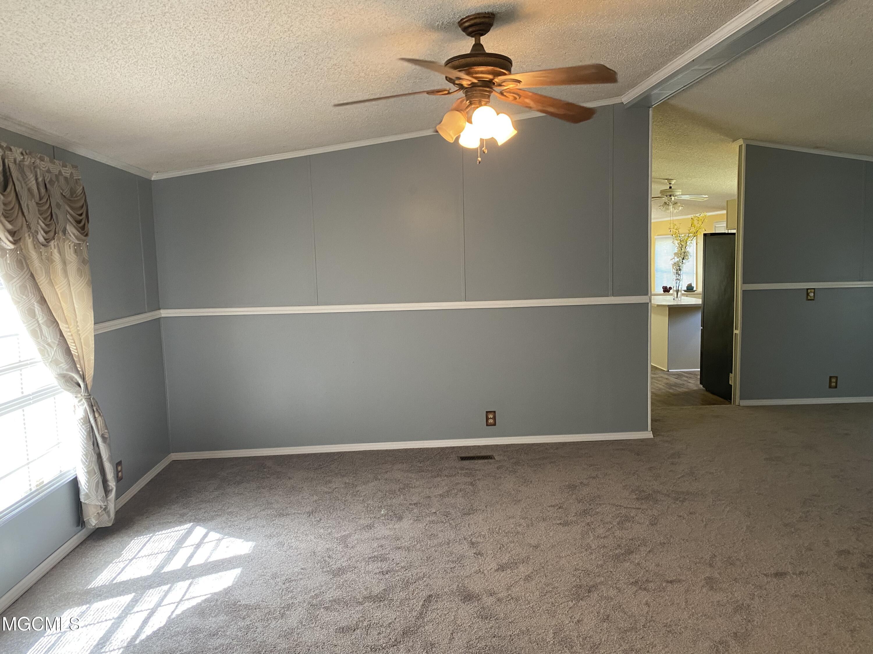 1624 Hastings Road Gautier, MS 39553 - Photo 6 of 26 F4EC1598-CA49-4C2F-94D2-C4257FF0D1FE