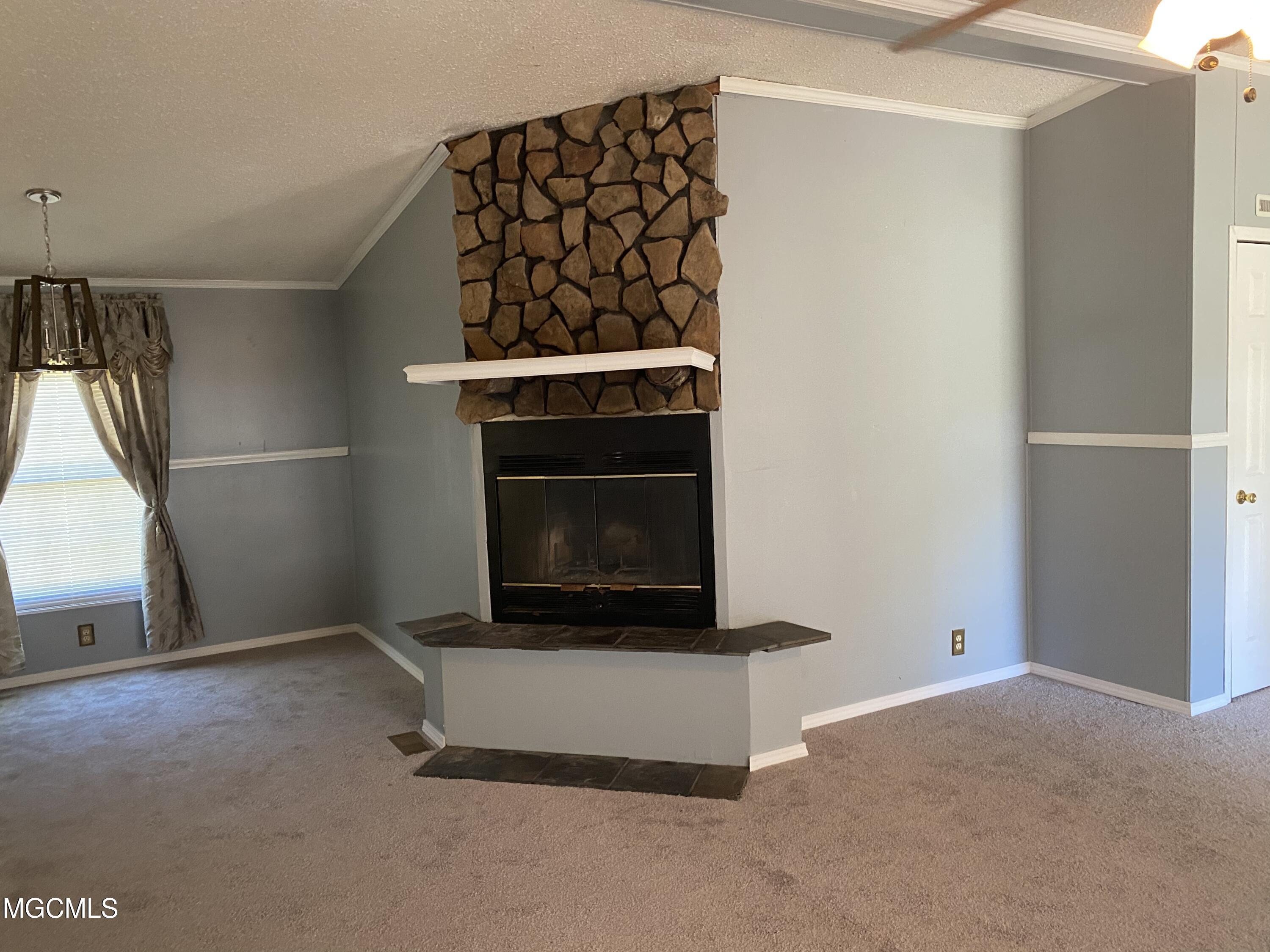 1624 Hastings Road Gautier, MS 39553 - Photo 7 of 26 42B0AF8A-46F3-477E-8627-41835AA6E9DE
