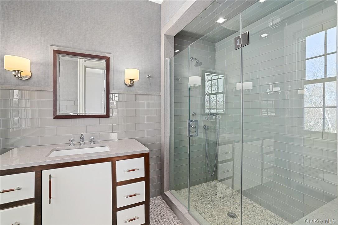 99 Mamaroneck Road Scarsdale, NY 10583 - Photo 24 of 35 Ensuite Bathroom