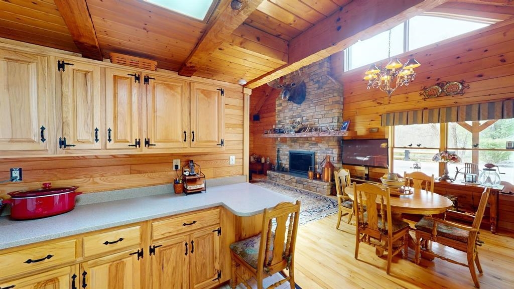 1029 Trace Creek Road Salt Rock, WV 25559 - Photo 12 of 32
