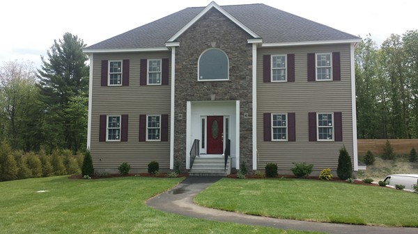 5 Trinity Court Andover, MA 01810 - Photo 1 of 20 Gallery Image 1