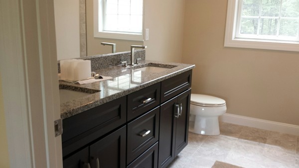 5 Trinity Court Andover, MA 01810 - Photo 15 of 20 Gallery Image 15