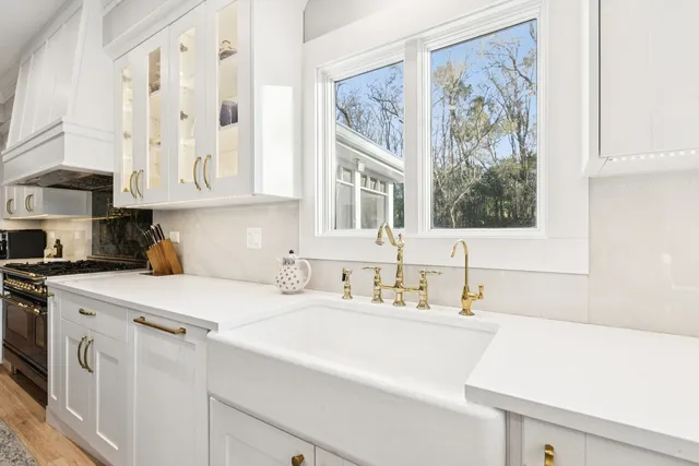 $1,390,000 | 27625 West Kazimour Drive, Lake Barrington, IL 60010