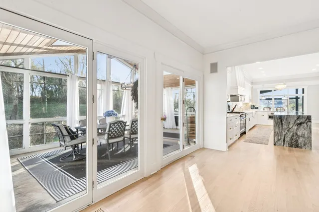 $1,390,000 | 27625 West Kazimour Drive, Lake Barrington, IL 60010