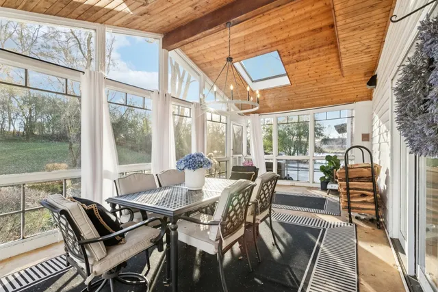 $1,390,000 | 27625 West Kazimour Drive, Lake Barrington, IL 60010