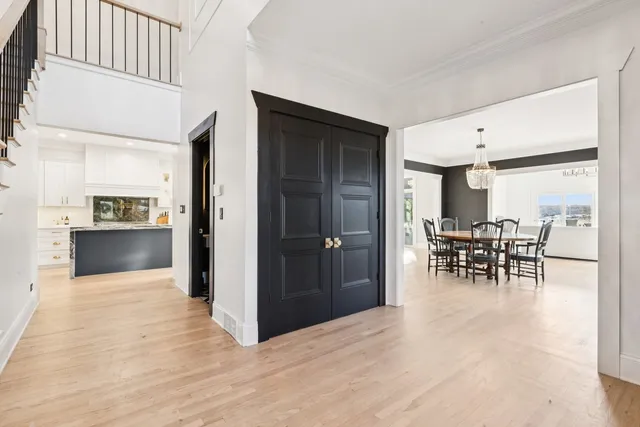 $1,390,000 | 27625 West Kazimour Drive, Lake Barrington, IL 60010