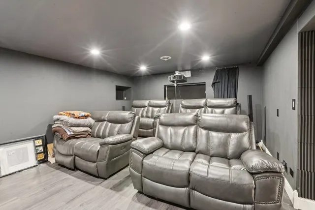 $1,390,000 | 27625 West Kazimour Drive, Lake Barrington, IL 60010