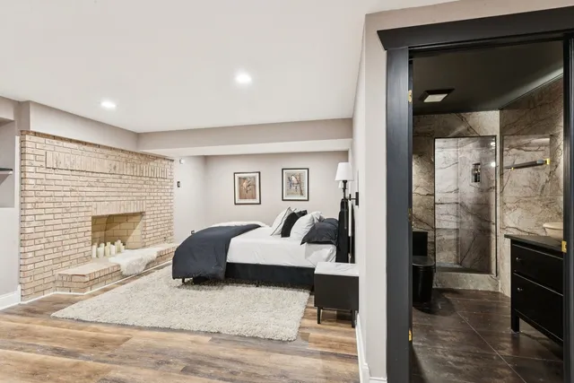 $1,390,000 | 27625 West Kazimour Drive, Lake Barrington, IL 60010