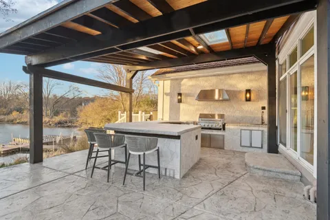 $1,390,000 | 27625 West Kazimour Drive, Lake Barrington, IL 60010