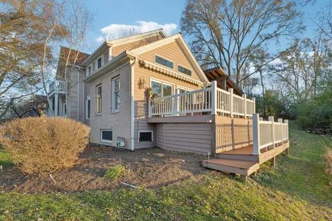 $1,390,000 | 27625 West Kazimour Drive, Lake Barrington, IL 60010