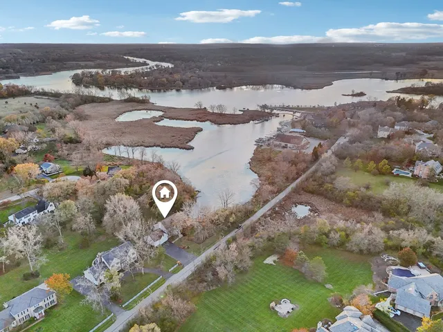 $1,390,000 | 27625 West Kazimour Drive, Lake Barrington, IL 60010