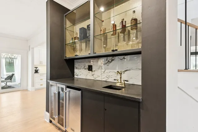 $1,390,000 | 27625 West Kazimour Drive, Lake Barrington, IL 60010