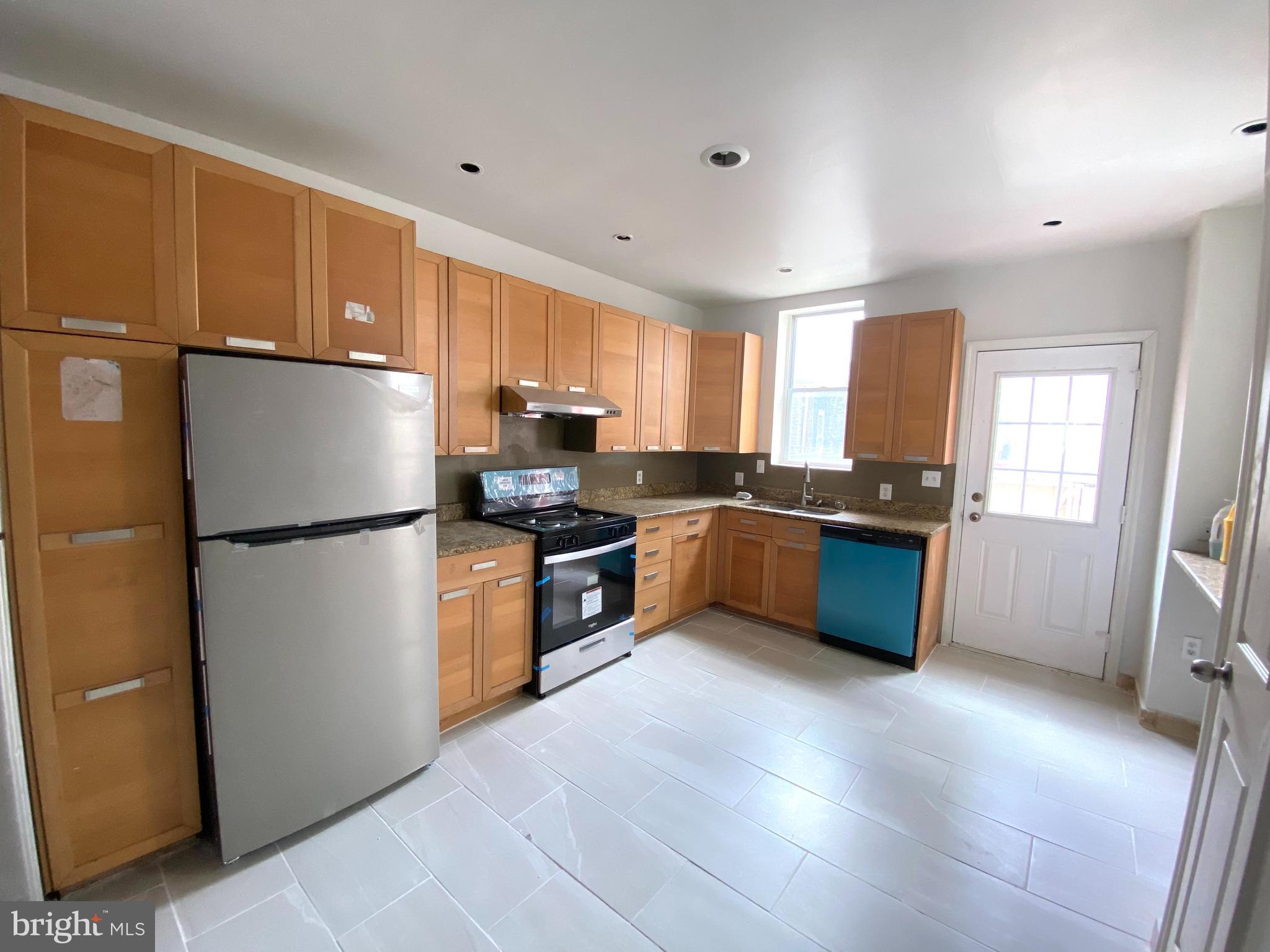 408 West Ritner Street Philadelphia, PA 19148 - Photo 2 of 14 Gallery Image 2