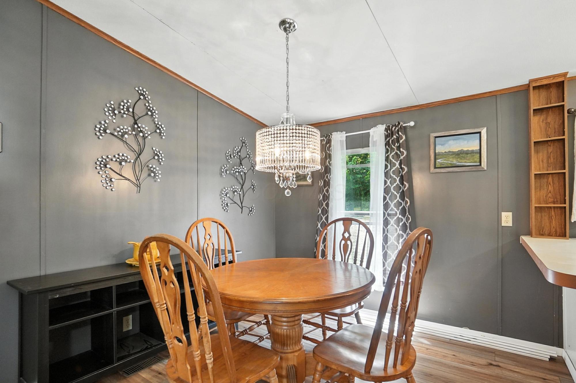 1891 Lake Road Northeast Lancaster, OH 43130 - Photo 17 of 52 Dining Room - 1891 Lake Road NE, Lancaster, OH 43130