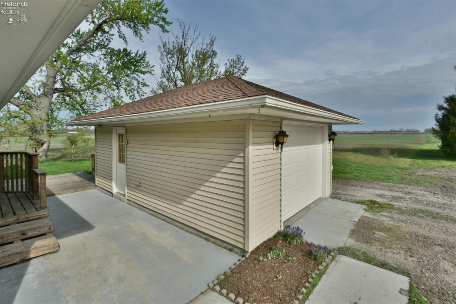 6079 West Harbor Road Lacarne, OH 43439 - Photo 16 of 28 Gallery Image 16